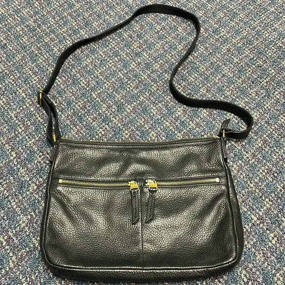 Preloved Fossil Elise Pebbled Leather Large Crossbody